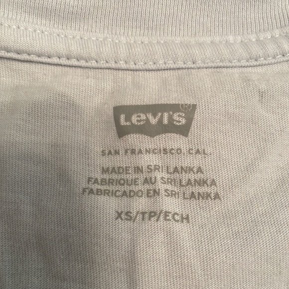 Levi’s cropped jordie t-shirt - Picture 3 of 6